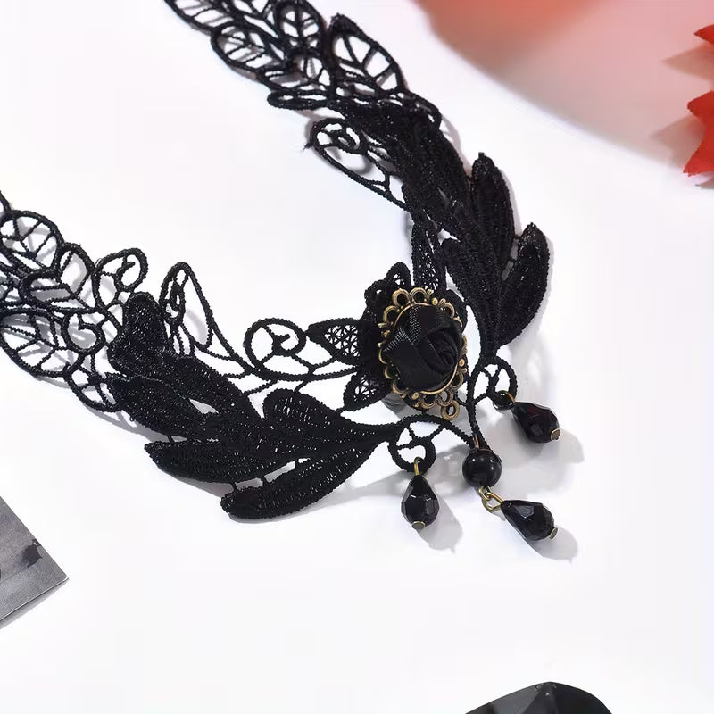Collier ras du cou
